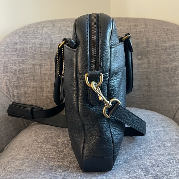 NWT COACH BLEECKER SLIM BRIEFCASE IN BLACK PEBBLED LEATHER & BRASS F71196 - Picture 3 of 8